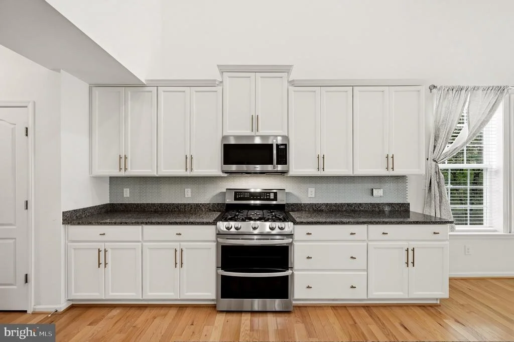 Photo of 210 WOODS DRIVE