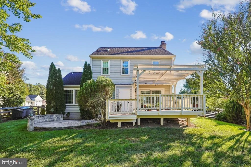Photo of 6 BENTLEY DRIVE
