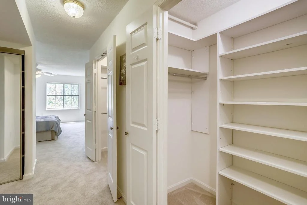 Photo of Unit 403 at 14801 PENNFIELD CIRCLE