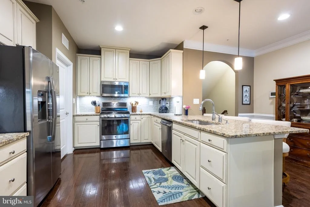 Photo of 6486 PARK FOREST CIRCLE