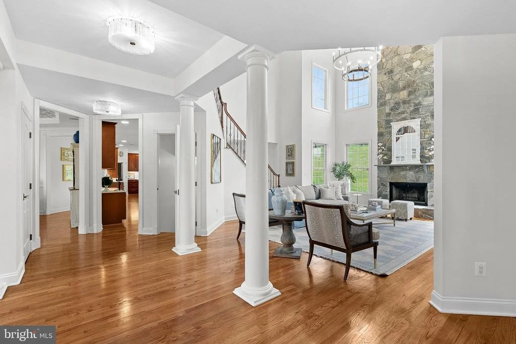 Photo of 15064 BARLOW DRIVE