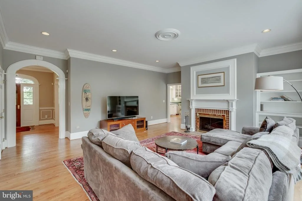 Photo of 6504 GRIFFITH ROAD