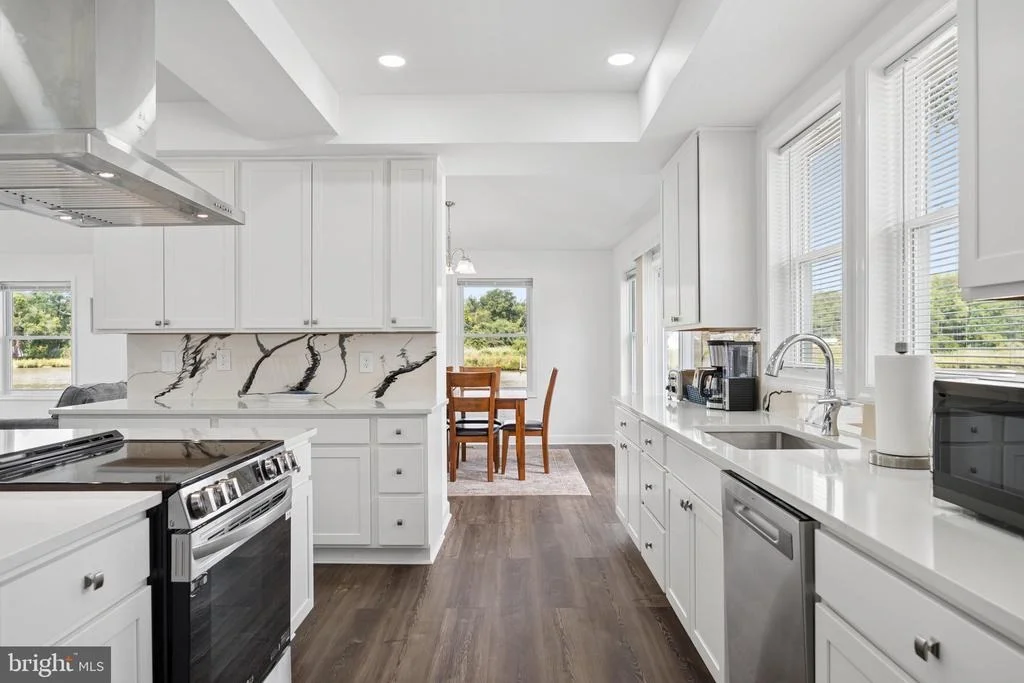 Photo of 456 DEALE ROAD