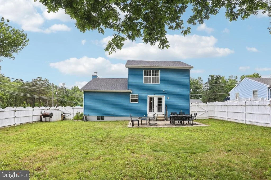 Photo of 1120 LAMBERT DRIVE