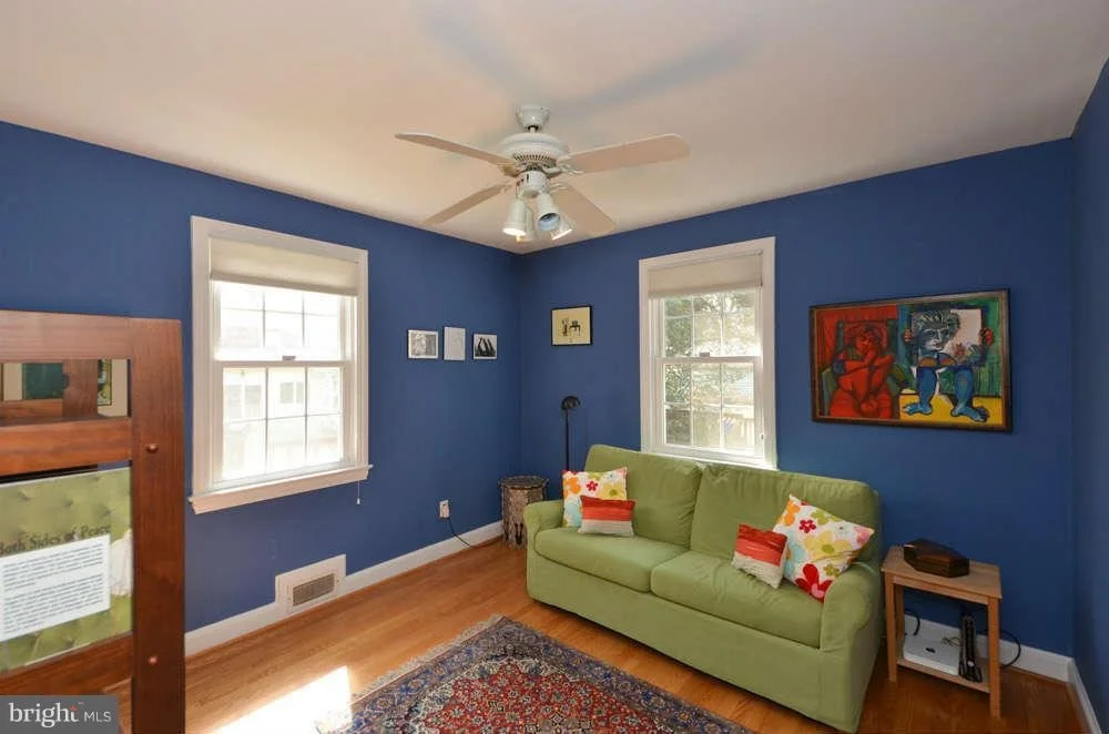 Photo of 204 HAMILTON AVENUE E