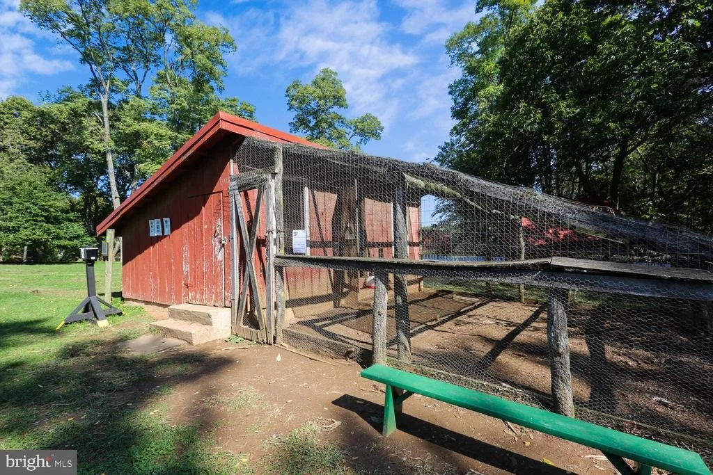 Photo of 205 TULIP DRIVE