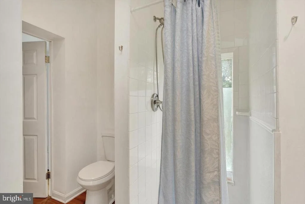 Photo of 415 SCHWARTZ AVENUE