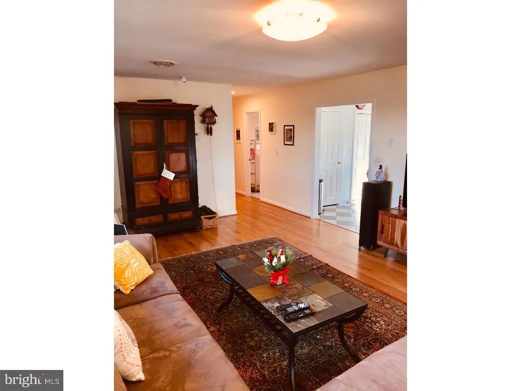 Photo of 418 SILVER LEAF LANE