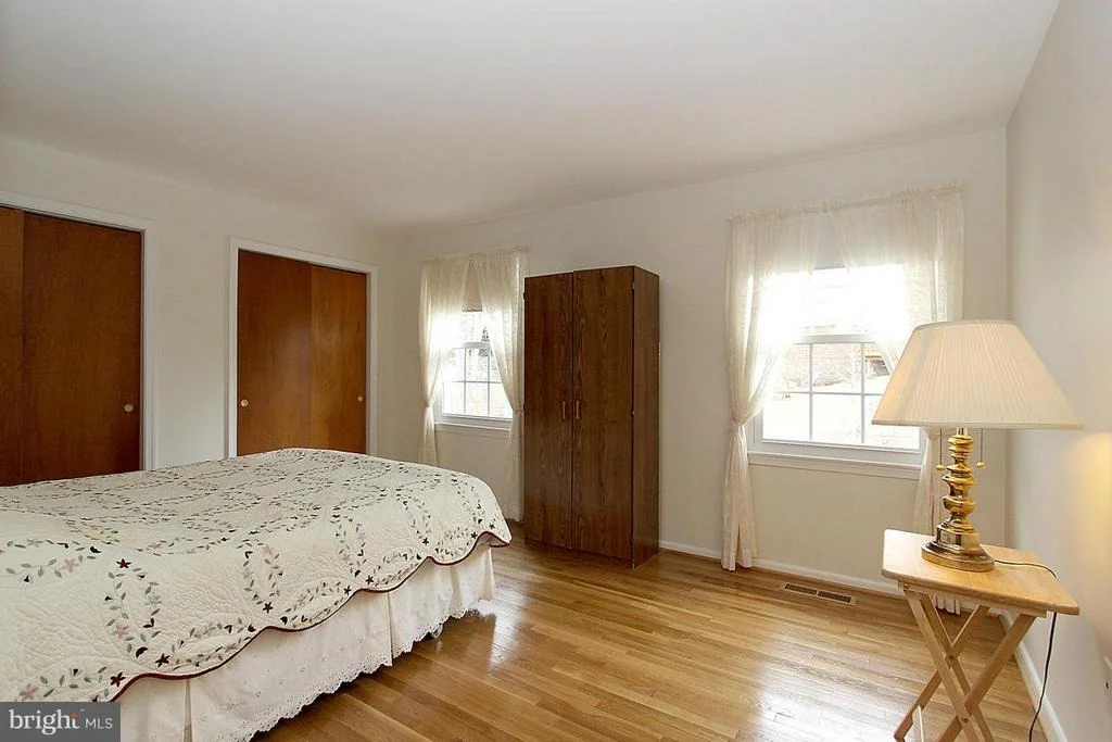 Photo of 17633 PRINCE EDWARD DRIVE