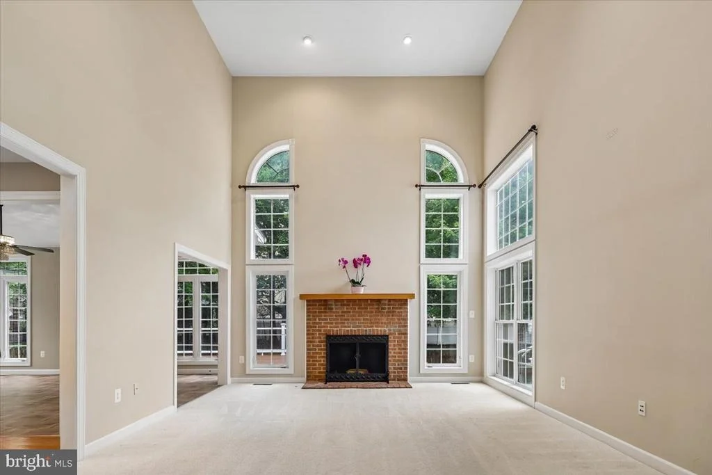 Photo of 42855 CHATELAIN CIRCLE
