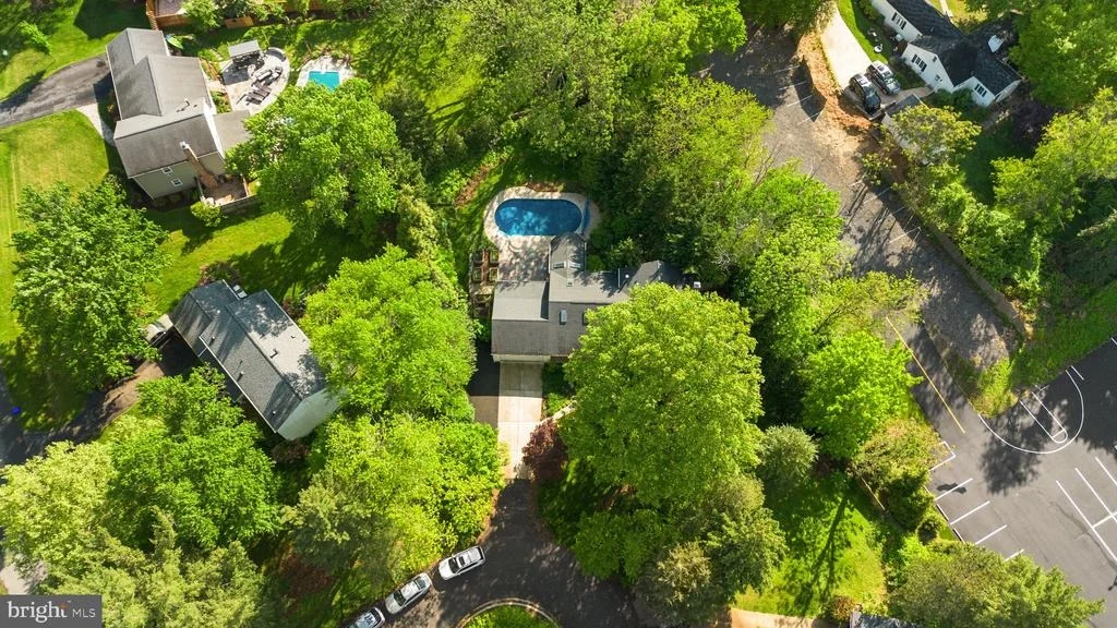 Photo of 7328 CENTENNIAL ROAD