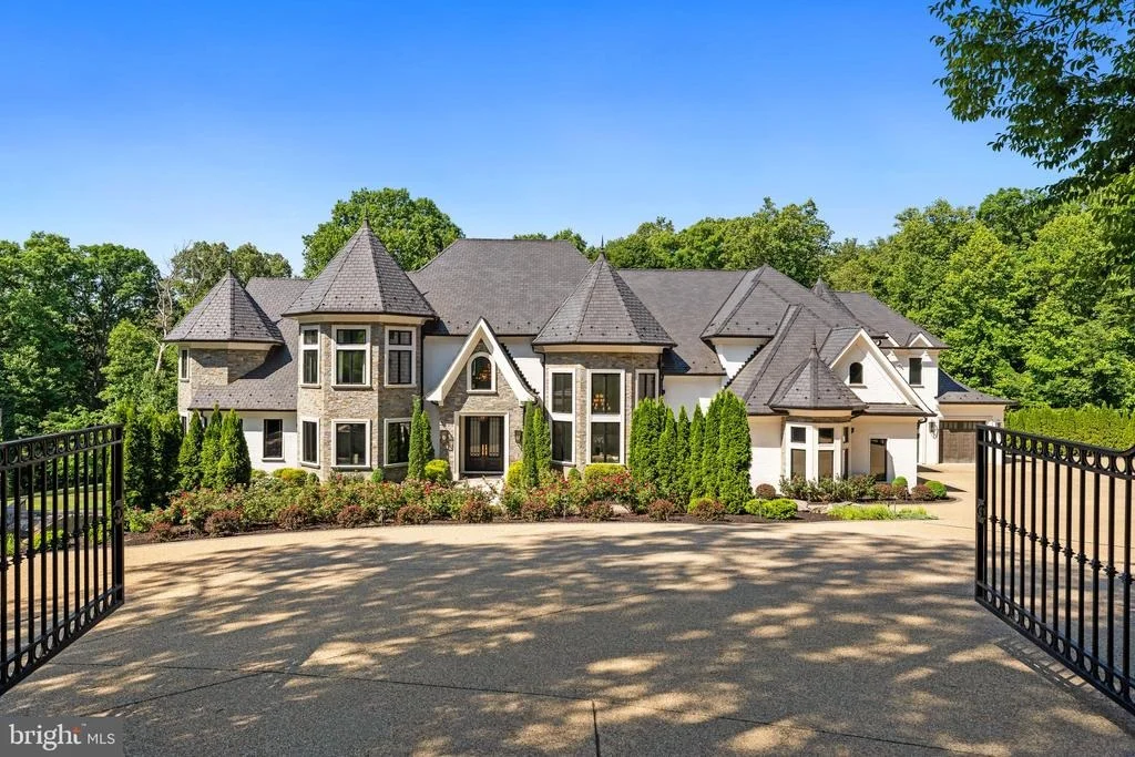 Photo of 1332 MCCAY LANE