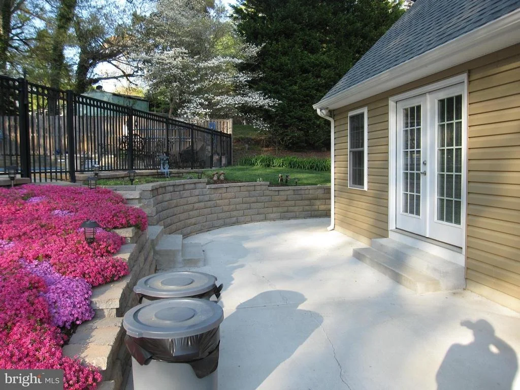 Photo of 10600 WARD ROAD