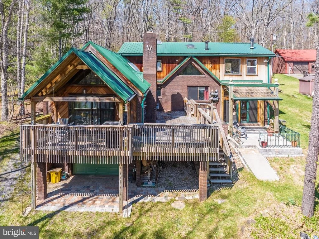 Photo of 827 PENN POINT ROAD