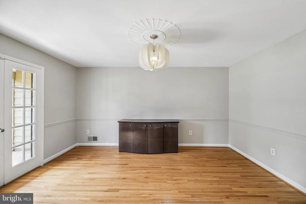 Photo of 8839 TUCKERMAN LANE
