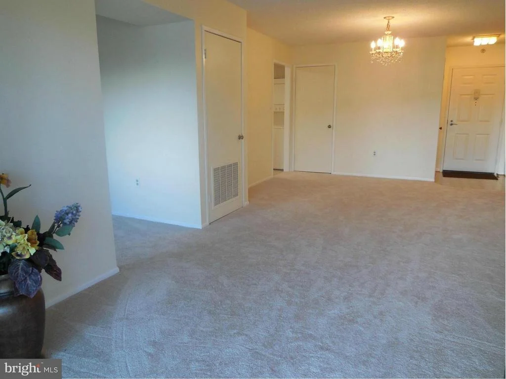 Photo of Unit 1219 at 15101 INTERLACHEN DRIVE