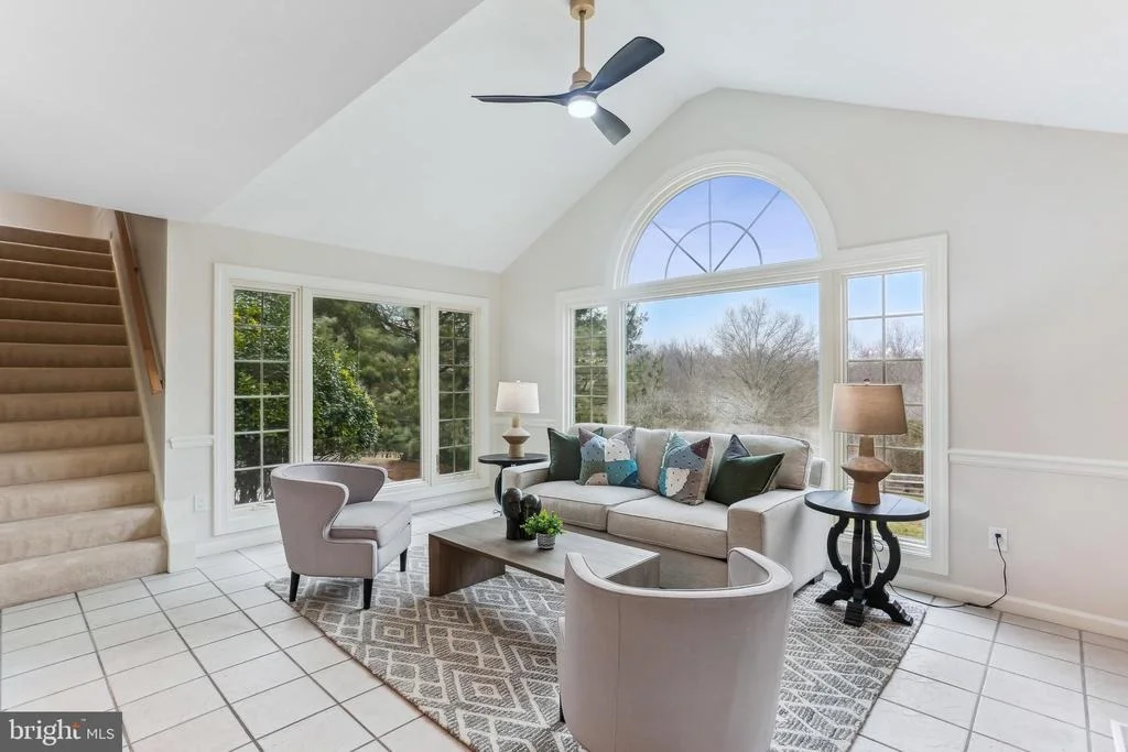 Photo of 9409 THORNEDIKE DRIVE