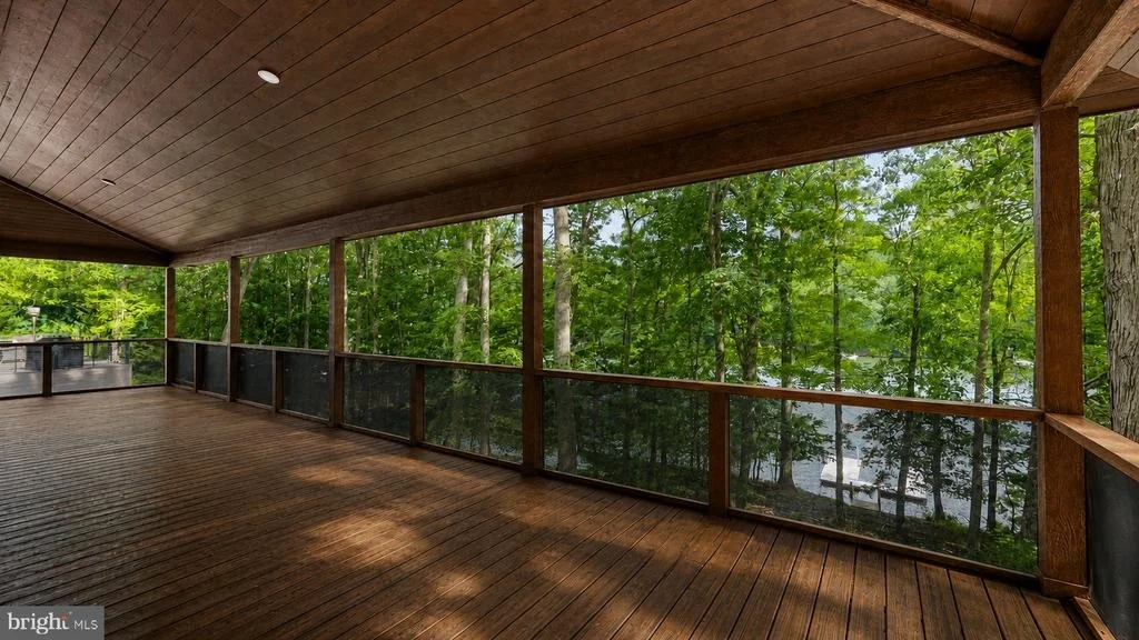 Photo of 86 ROUND BEACH CIRCLE DRIVE