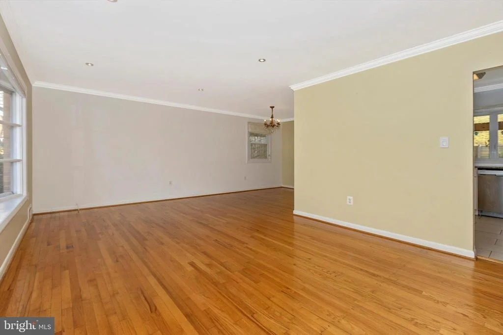Photo of 4112 WELLER ROAD