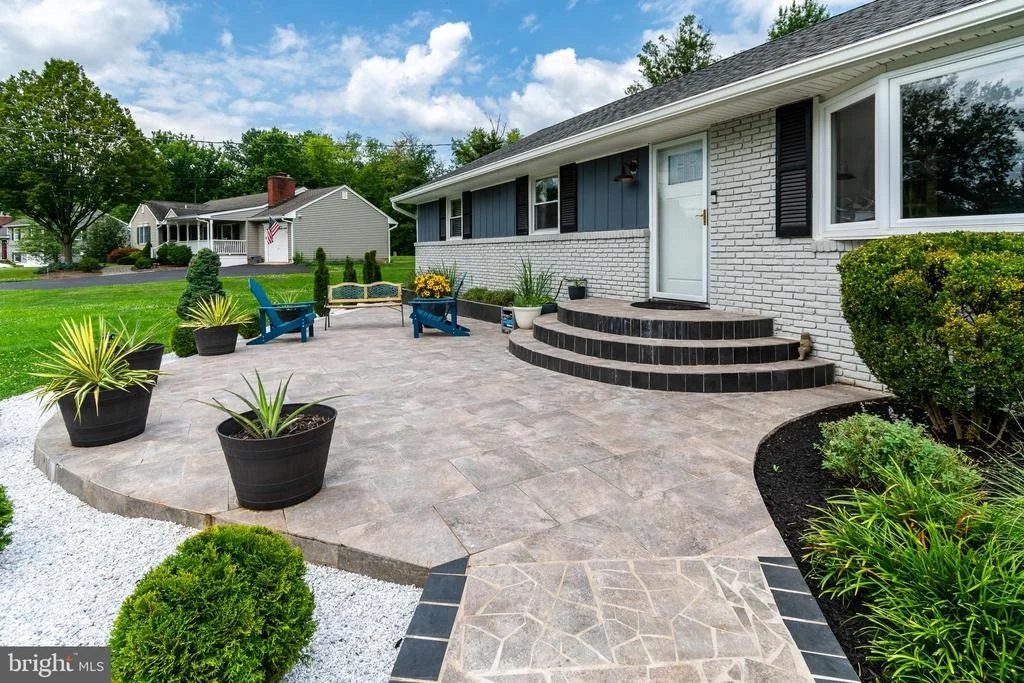 Photo of 6 MORNINGSIDE DRIVE
