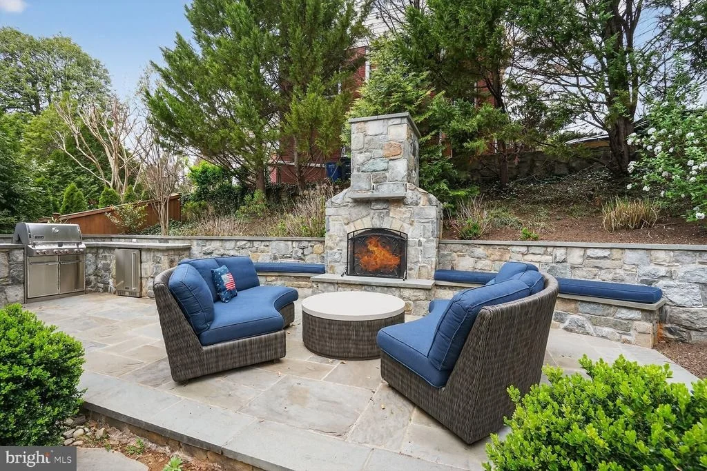 Photo of 4837 W STREET NW