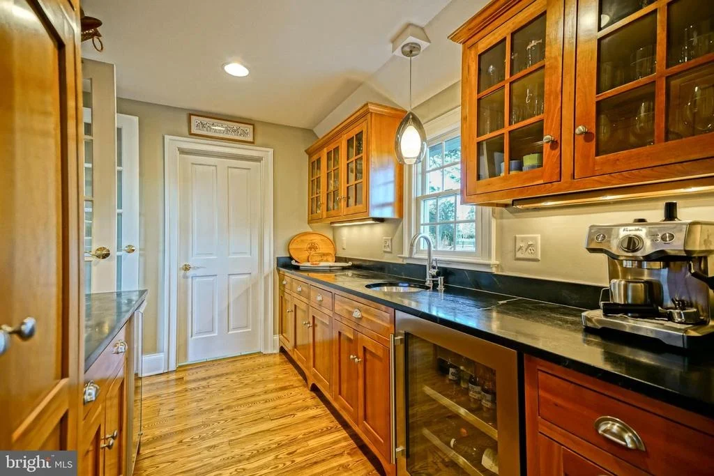 Photo of 558 PILOTTOWN ROAD