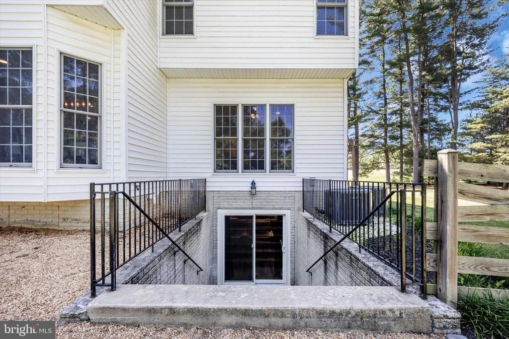 Photo of 12551 NEW WINDSOR ROAD