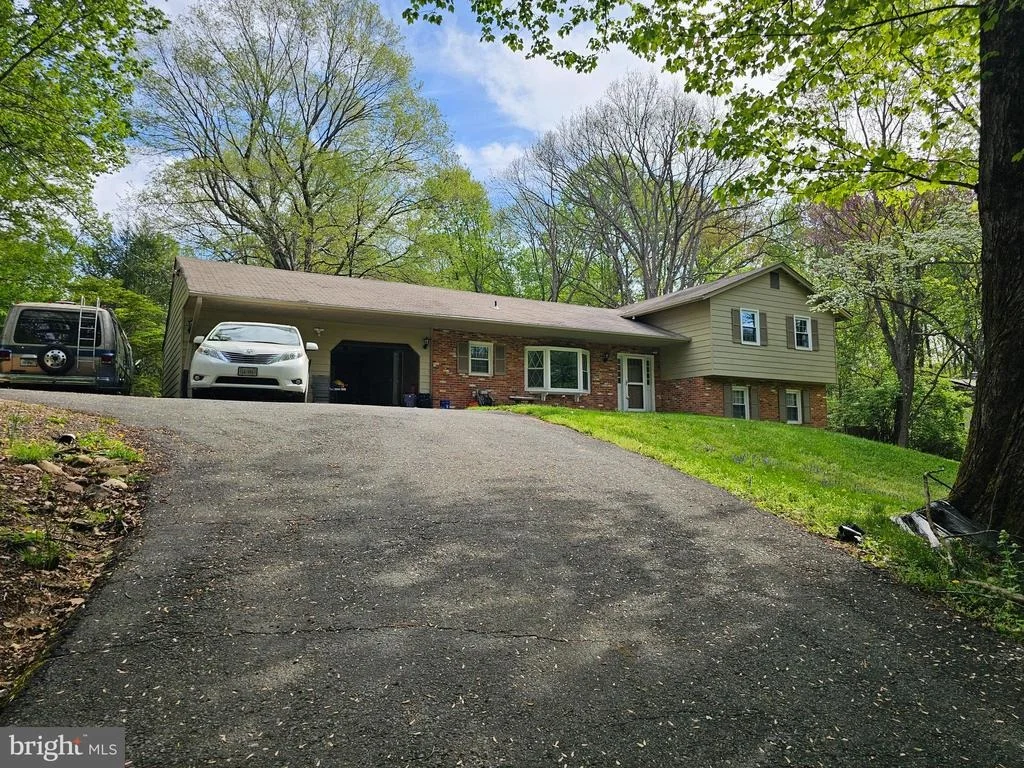 Photo of 3059 FOX MILL ROAD