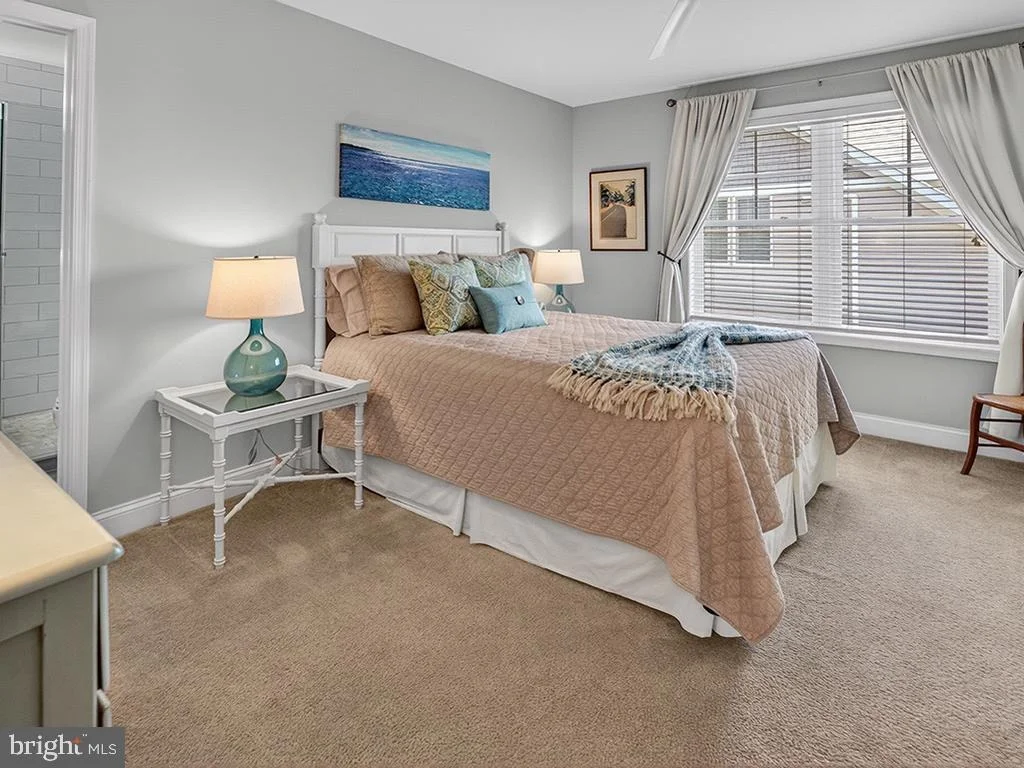 Photo of 20763 RODNEY DRIVE