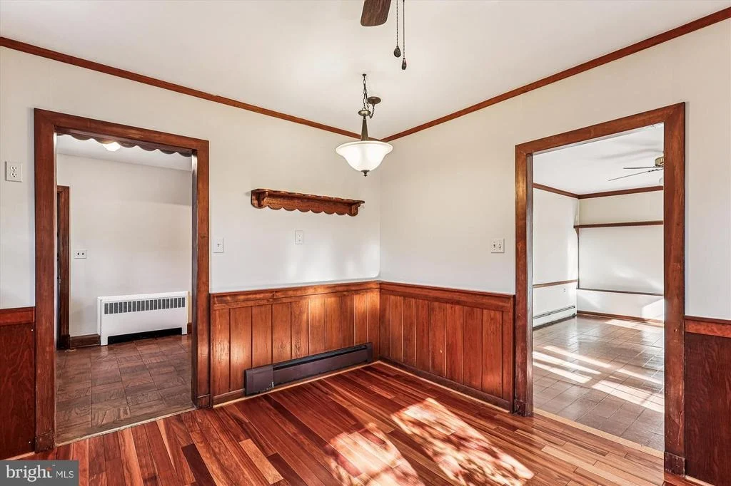 Photo of 306 JOHN AVENUE