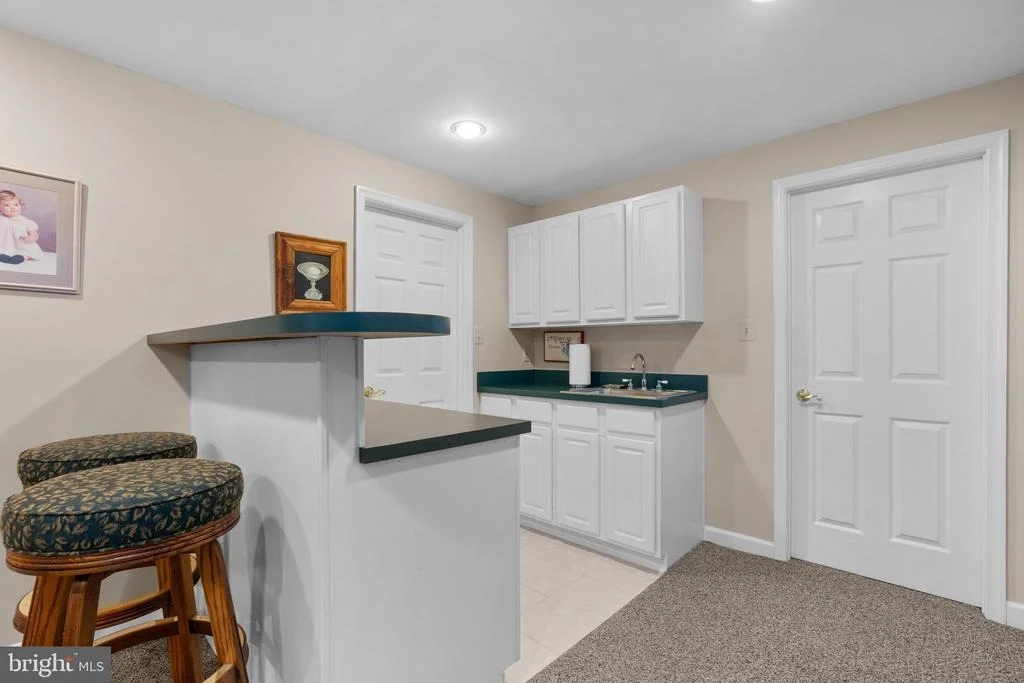 Photo of 17702 GLOBE THEATRE DRIVE