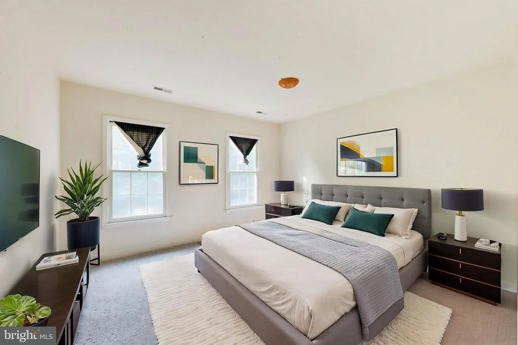 Photo of 6228 GARDEN ROAD