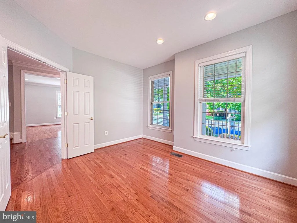 Photo of 42631 EXPLORER DRIVE