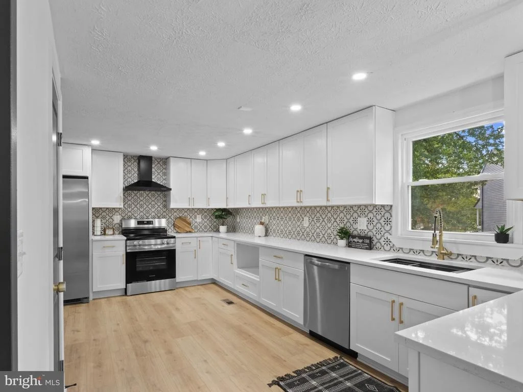 Photo of 7875 BUTTERFIELD DRIVE