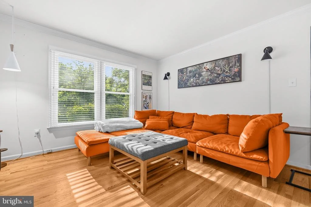 Photo of 6640 PARK HALL DRIVE