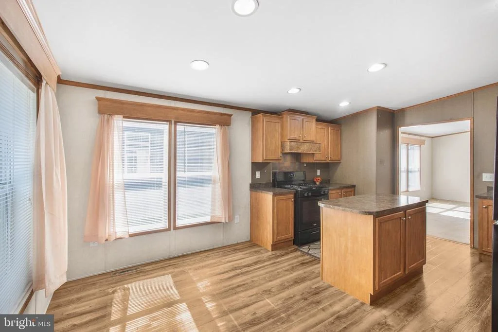 Photo of 199 BOONES DRIVE