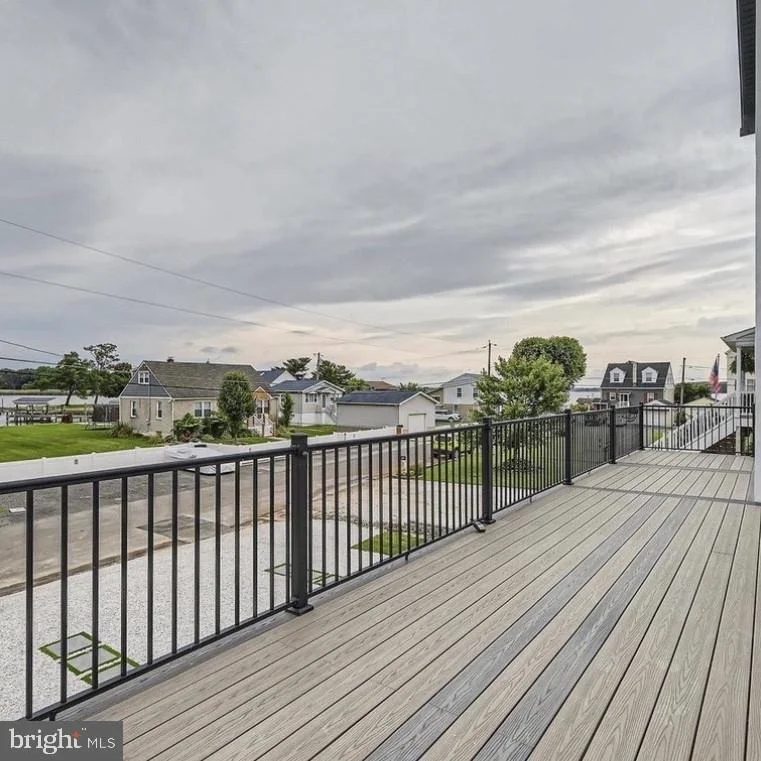 Photo of 6931 RIVER DRIVE ROAD