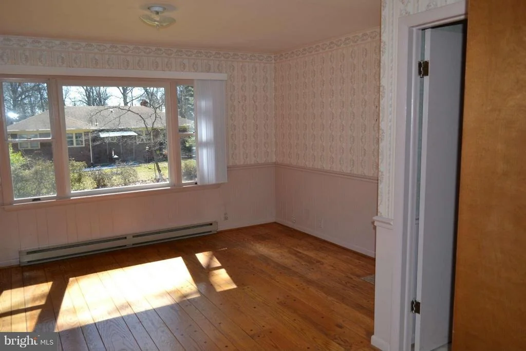 Photo of 113 TULIP DRIVE