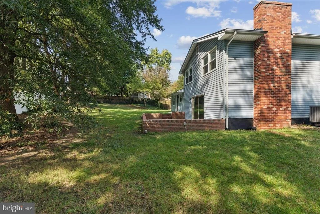 Photo of 5614 DANIEL CIRCLE