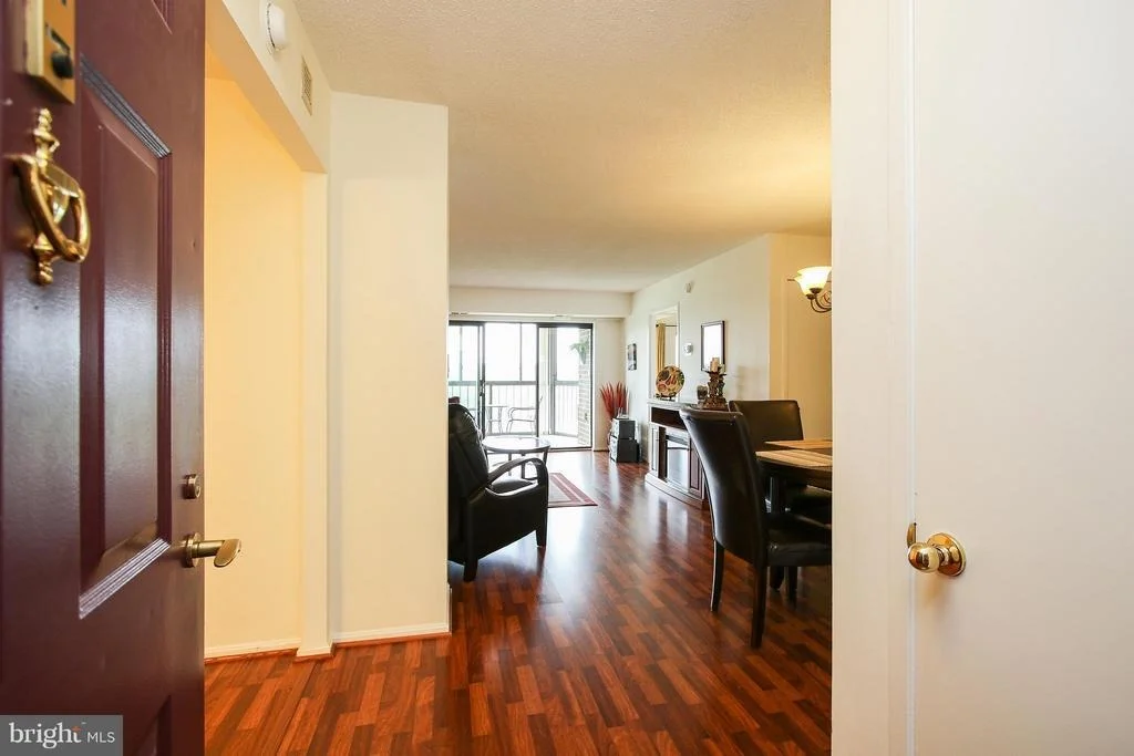 Photo of Unit 1906 at 15101 INTERLACHEN DRIVE