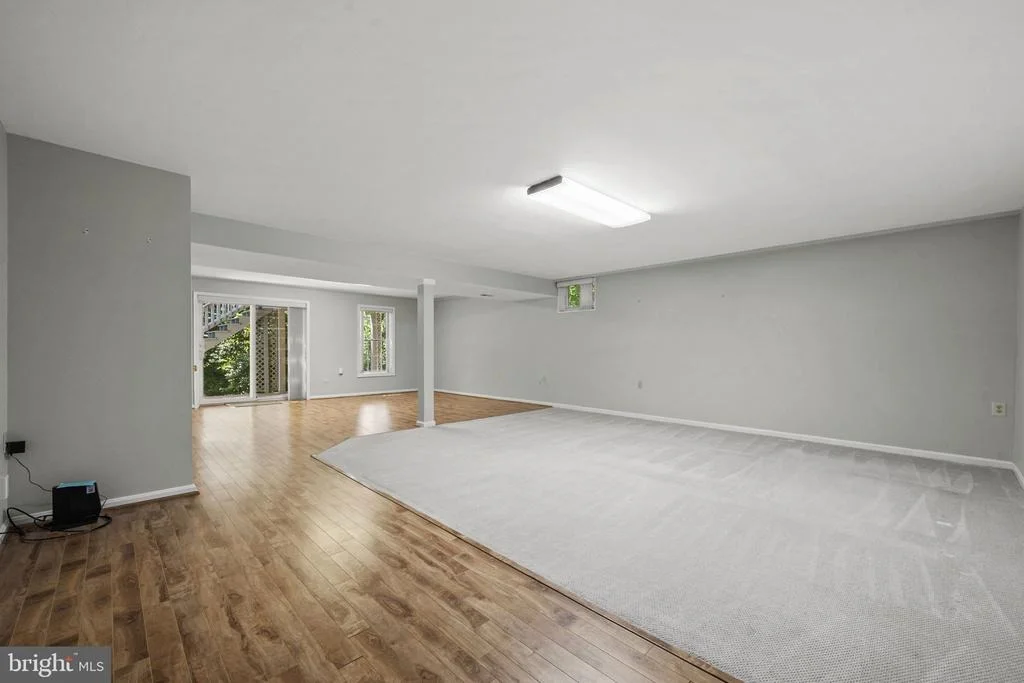 Photo of 9127 SCOTT STREET