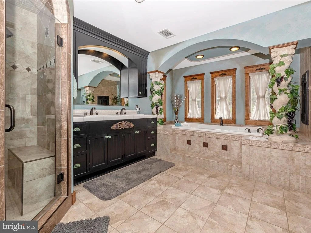 Photo of 11505 PLEASANT VALLEY ROAD
