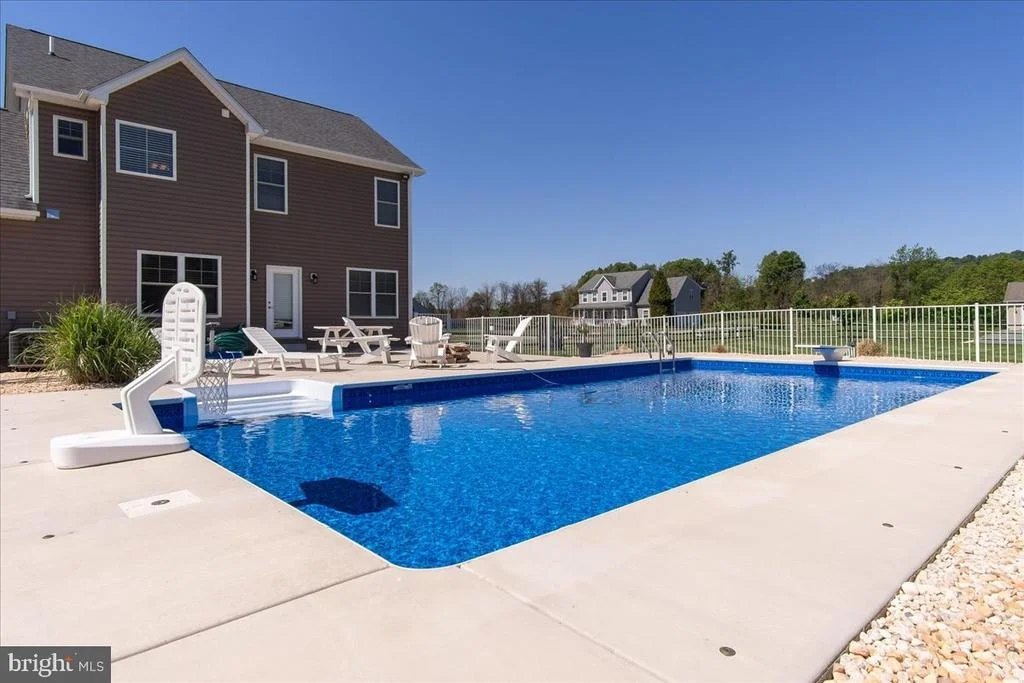 Photo of 31 HILYARD CIRCLE S