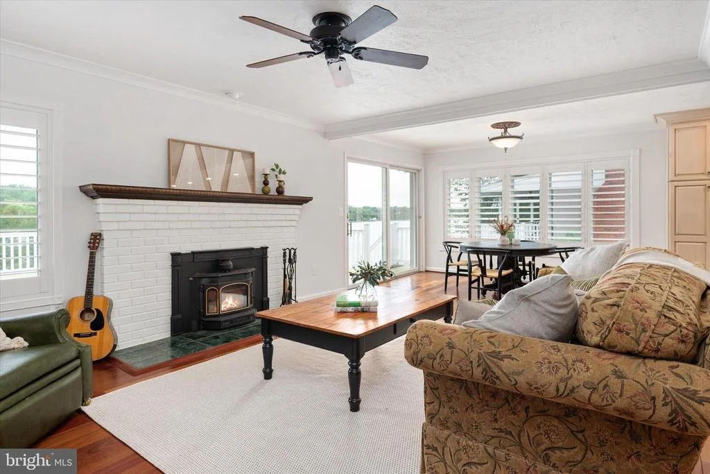Photo of 508 WALNUT DRIVE