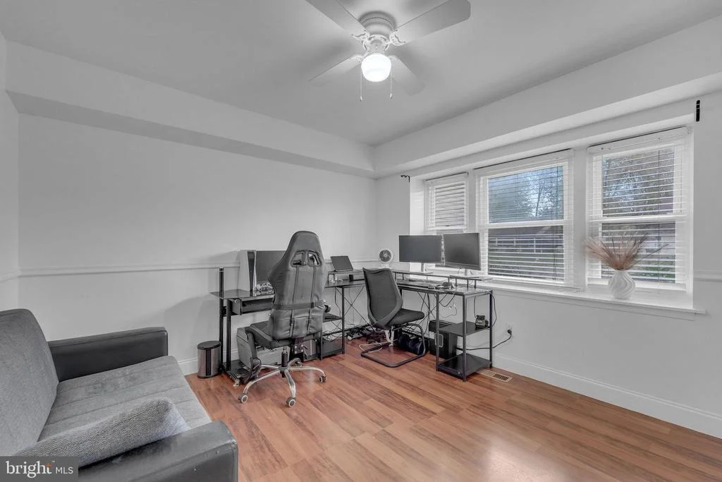 Photo of 13 NORTHAMPTON DRIVE