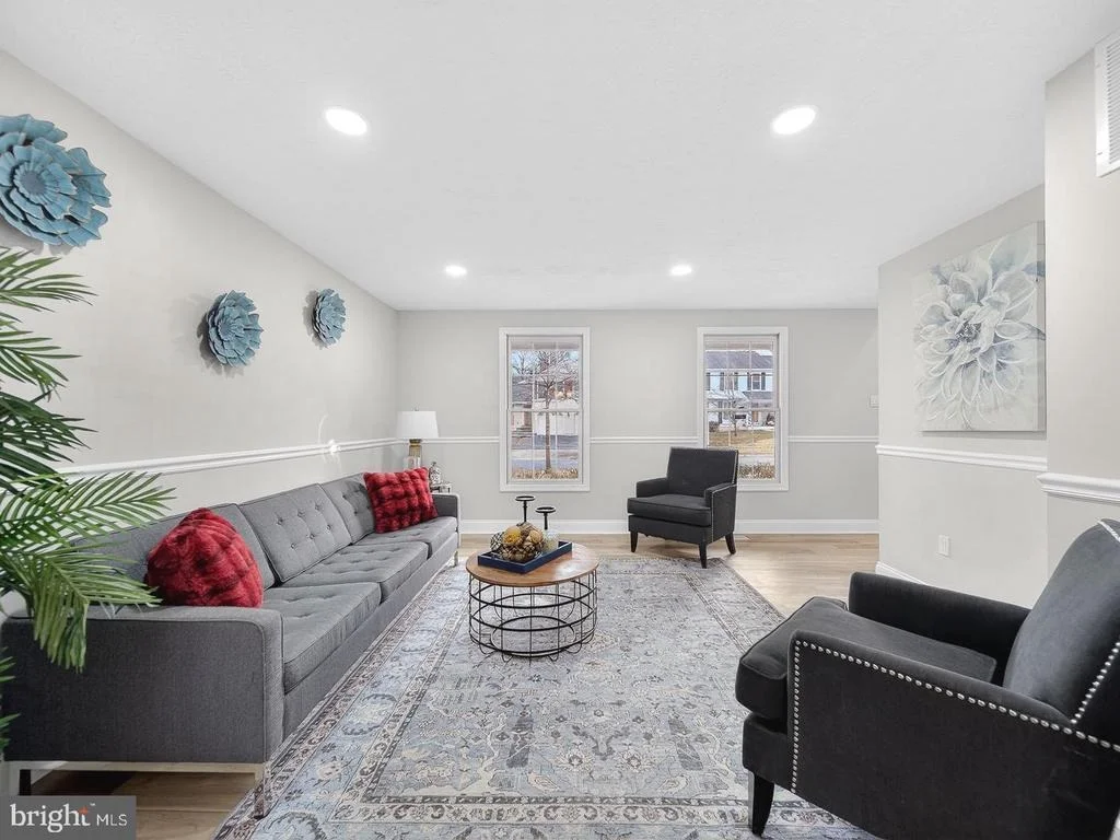 Photo of 18011 SILVER LEAF DRIVE