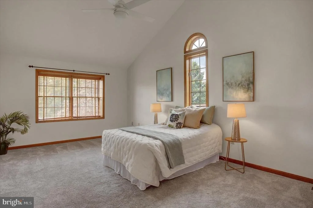 Photo of 8001 MAPLEVILLE ROAD