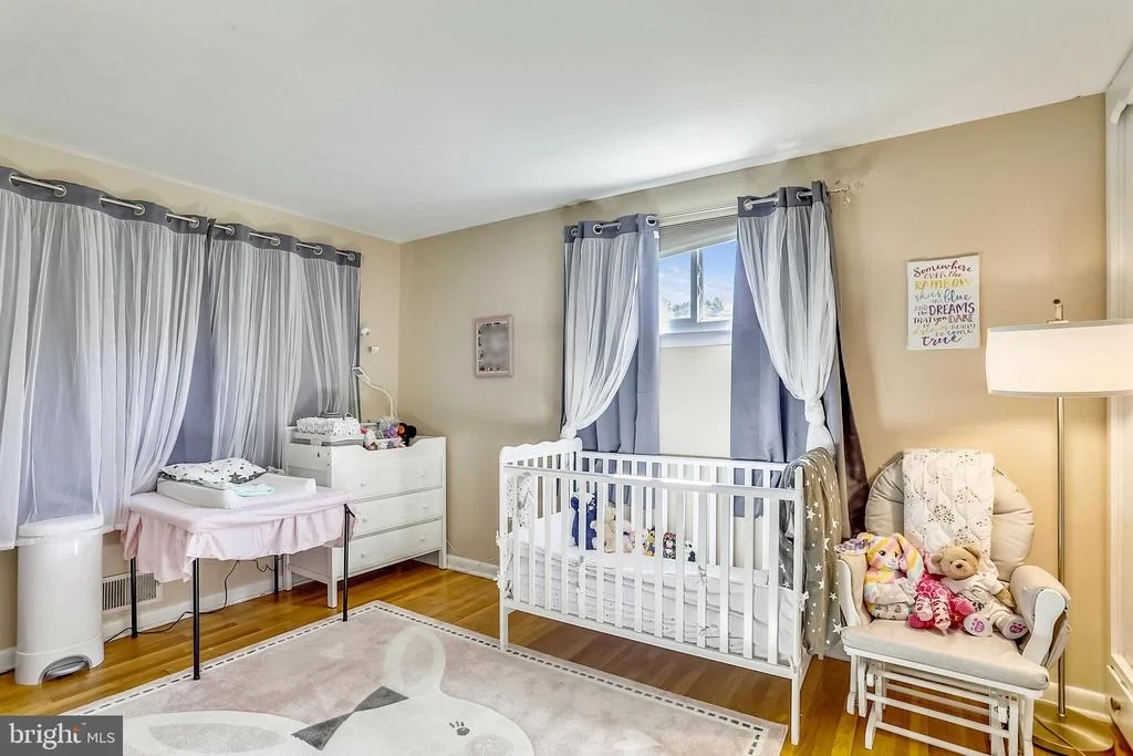 Photo of 816 HILLSBORO DRIVE