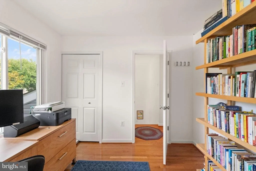 Photo of 314 AVONDALE DRIVE