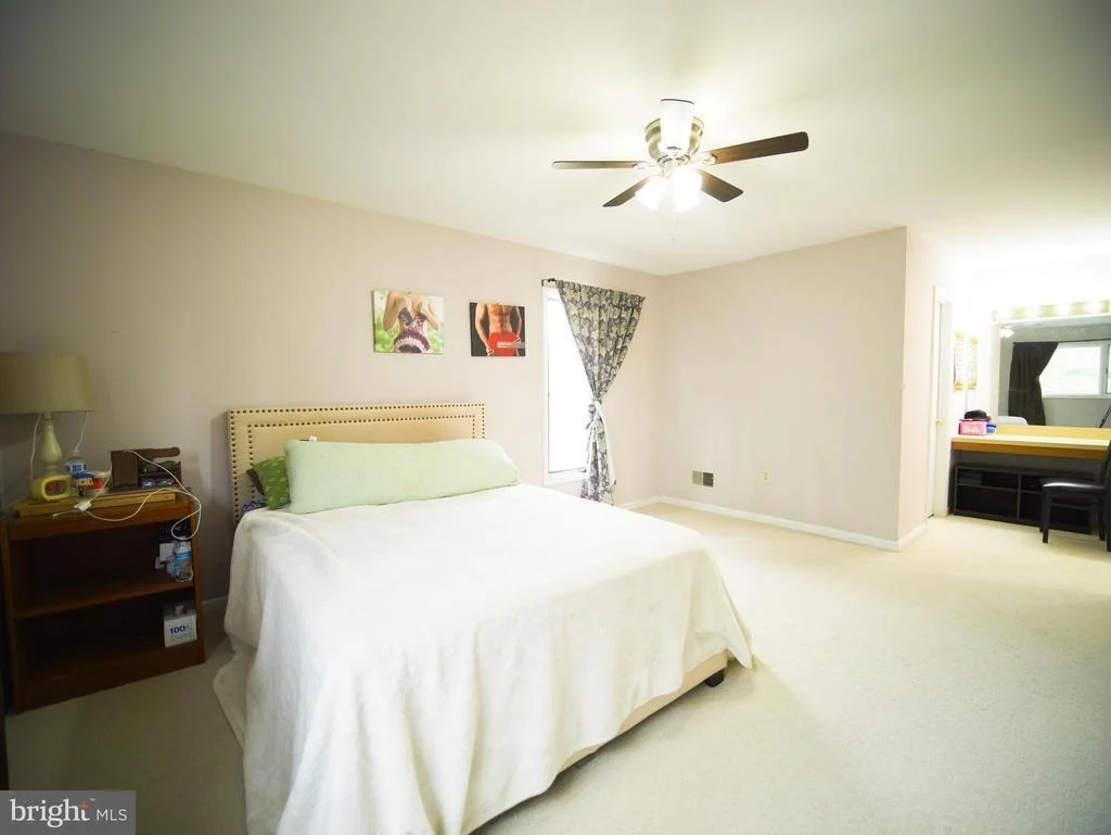 Photo of 4802 GRID STREET